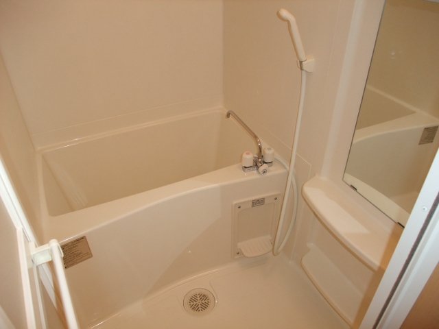 ローザ　オノモン 風呂画像