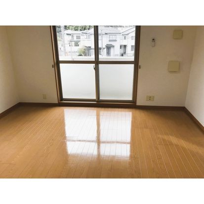 ベルフロースト弐番館 リビング