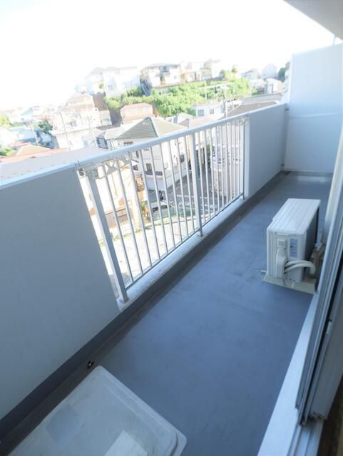 フラワリング・ワン ベランダ