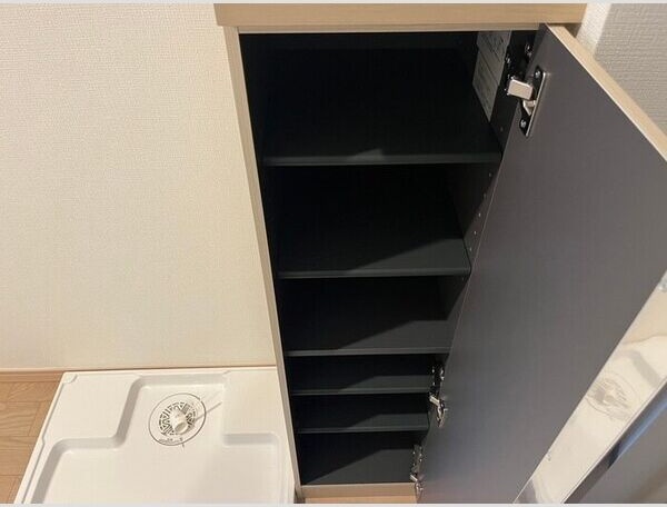 神奈川県海老名市下今泉５丁目 収納