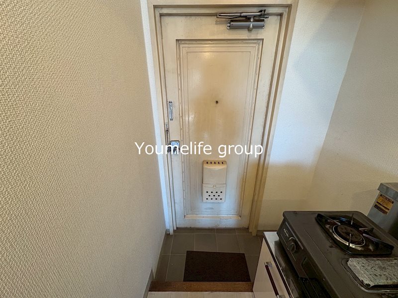 セレッサビル 玄関