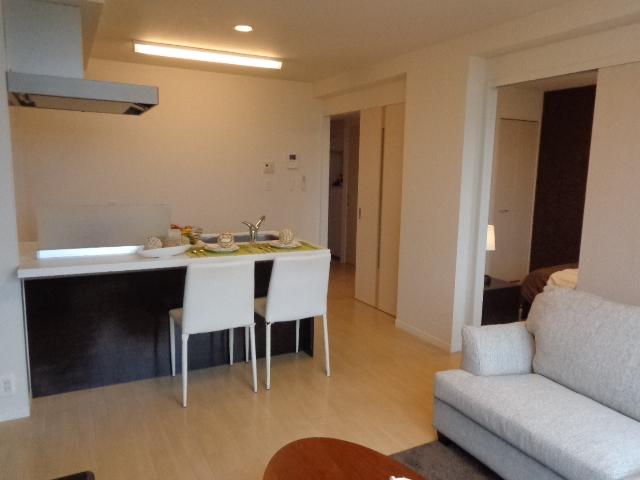 コモド　レジデンス リビング