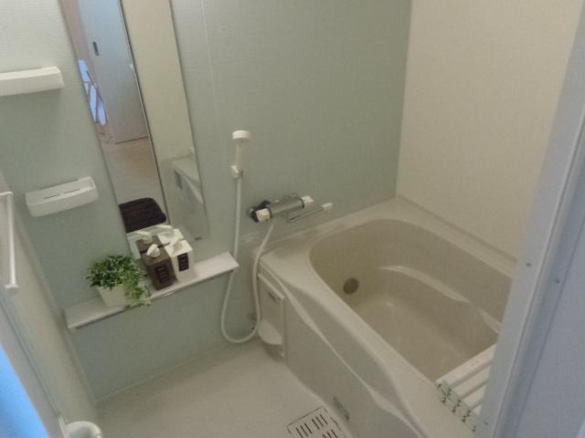 コモド　レジデンス 風呂画像