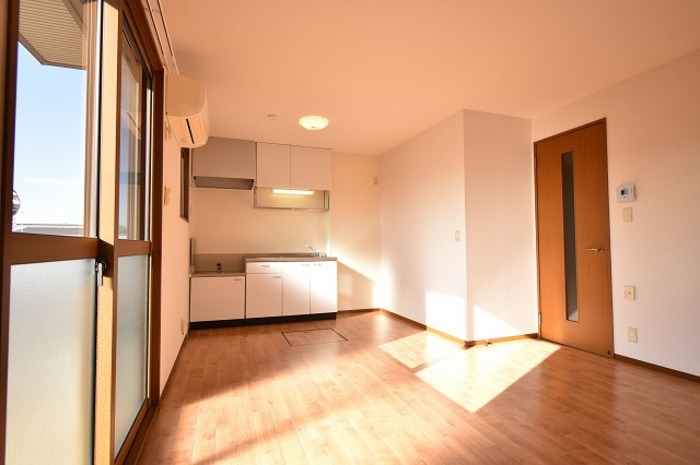 プリマベーラ・ユカ　Ａ リビング