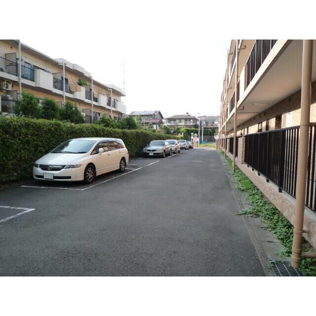 ハンプトンコート その他外観1