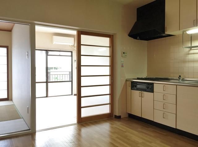 サンヒルズ東戸塚 リビング