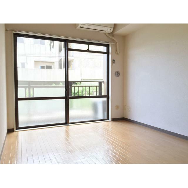 サンヒルズ東戸塚 リビング