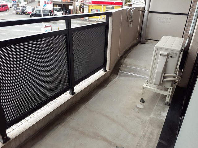 アンソレイエ　アオキ ベランダ