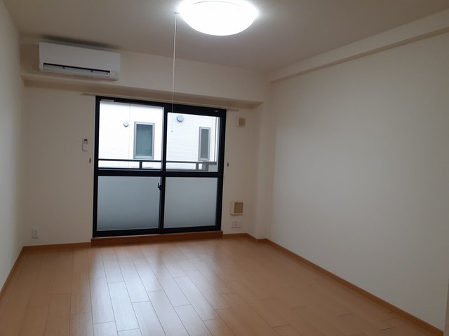 レジデンスＳ．Ｕ リビング