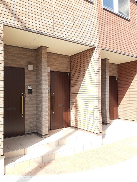 ガーデンあかつき 玄関