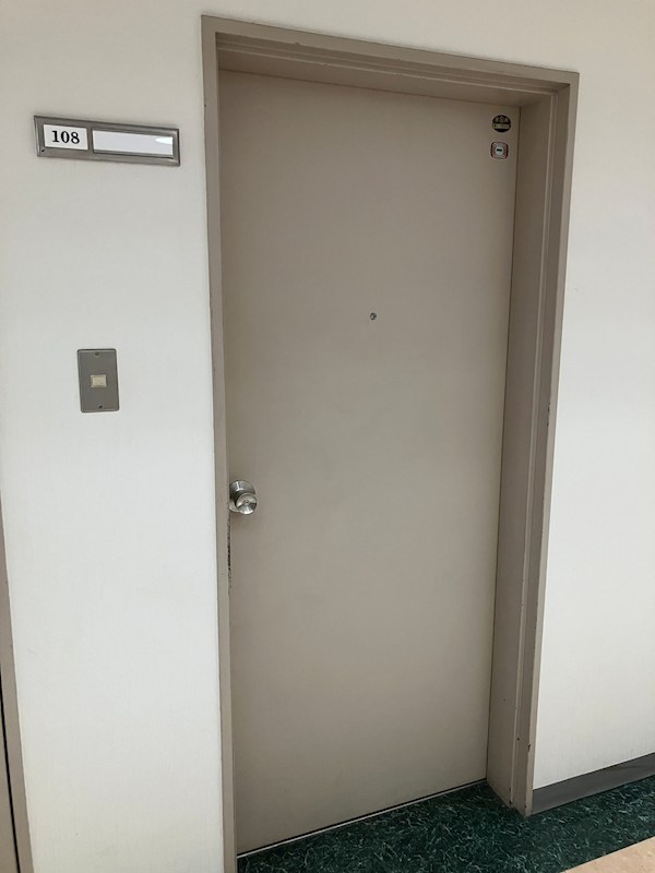 ハイツマイヤアタ 玄関