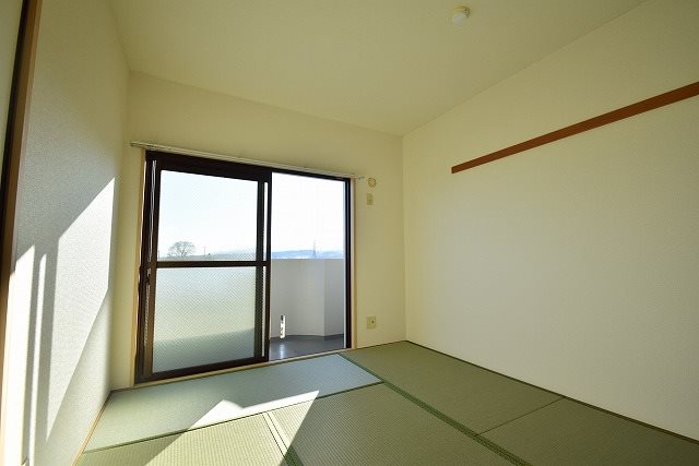 メゾングラシア ベッドルーム