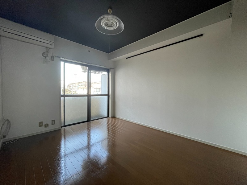 ギャラリーさがみ野 リビング