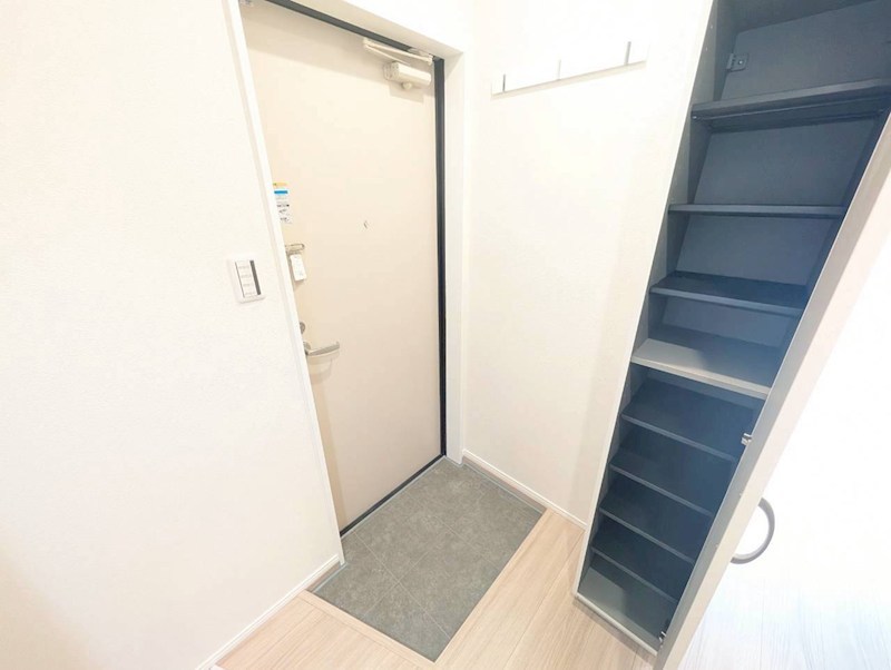 ＭＥＬＤＩＡ海老名 玄関
