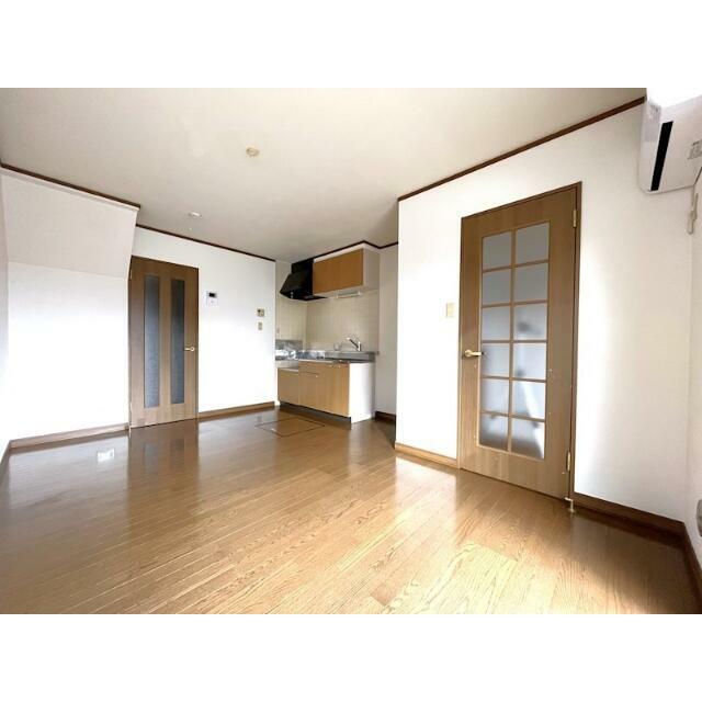 ＮＥＯ　ＧＲＡＳＳ リビング