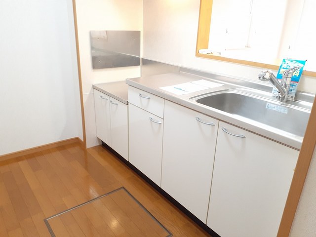 アプローズ　ヴィラⅡ キッチン