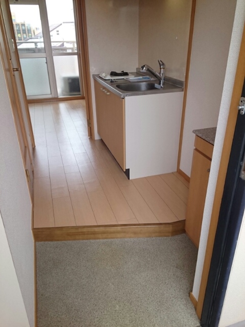 ヌーヴェルレジデンス 玄関