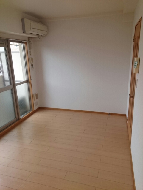 ヌーヴェルレジデンス リビング