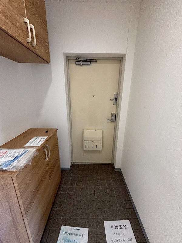 コーポレート本厚木 玄関