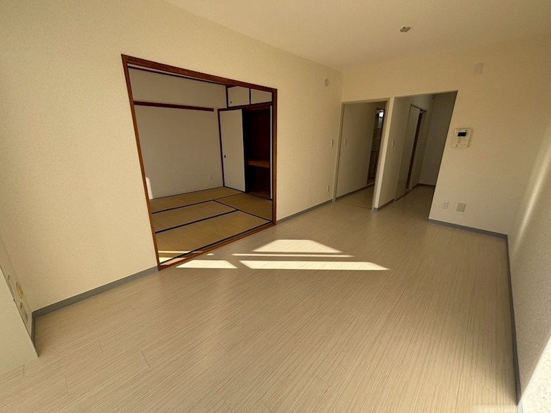 コーポレート本厚木 リビング