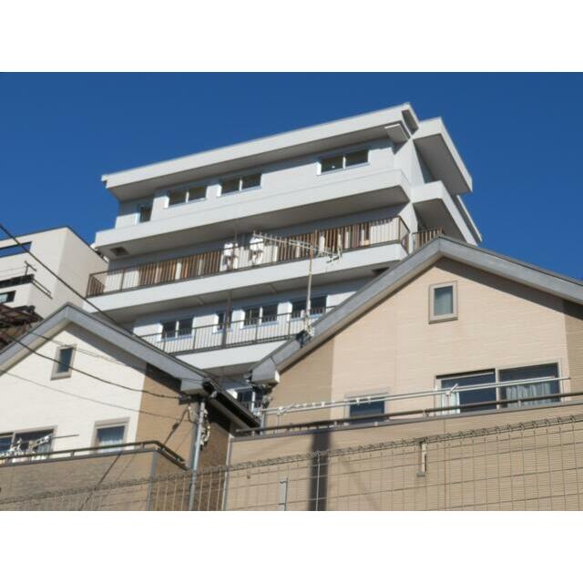 コンブロンビル 401号室 外観