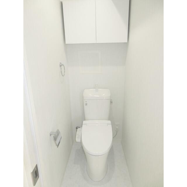 コンブロンビル その他1