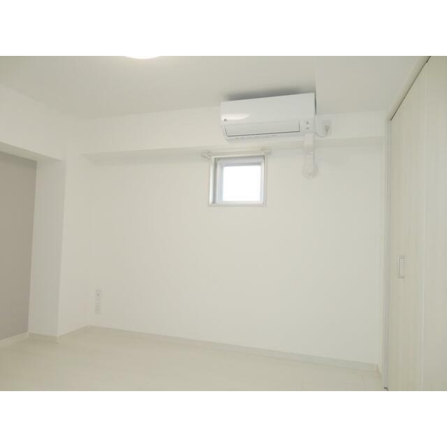 コンブロンビル その他2