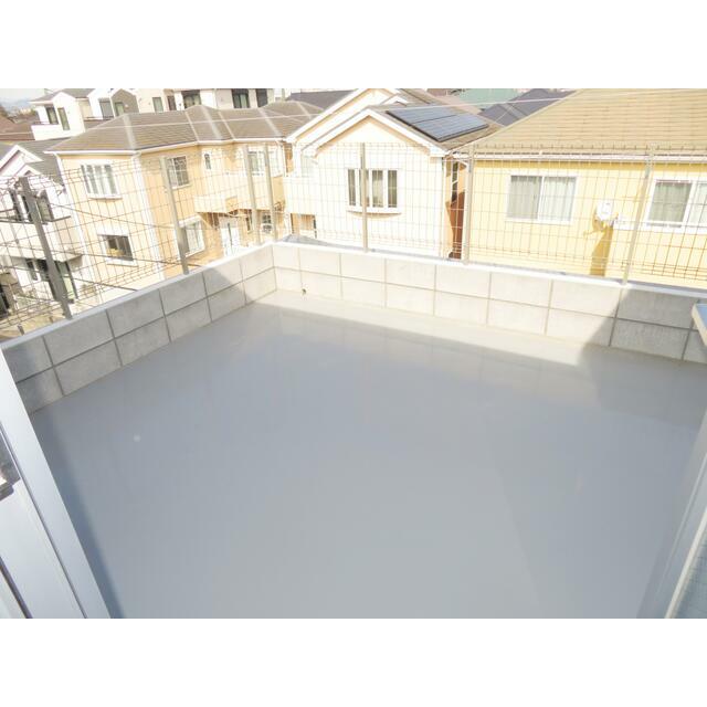 コンブロンビル その他5