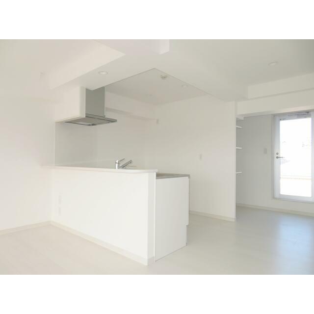 コンブロンビル その他11