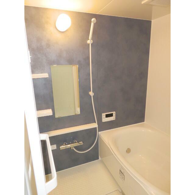 コンブロンビル 風呂画像