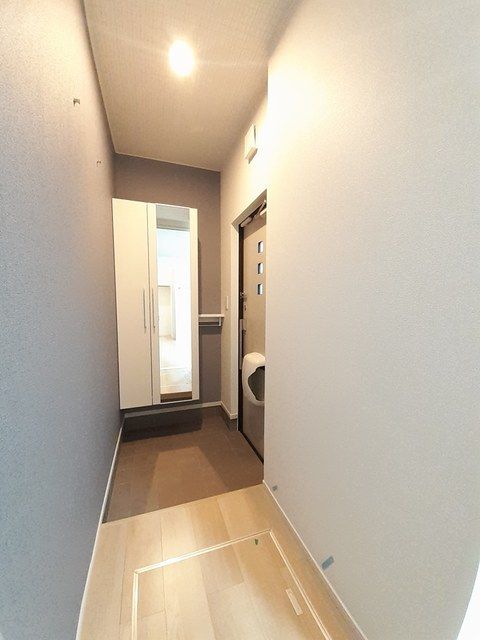 モアナ　サーフ 玄関