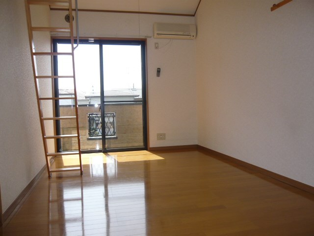 アドミラブール  リビング