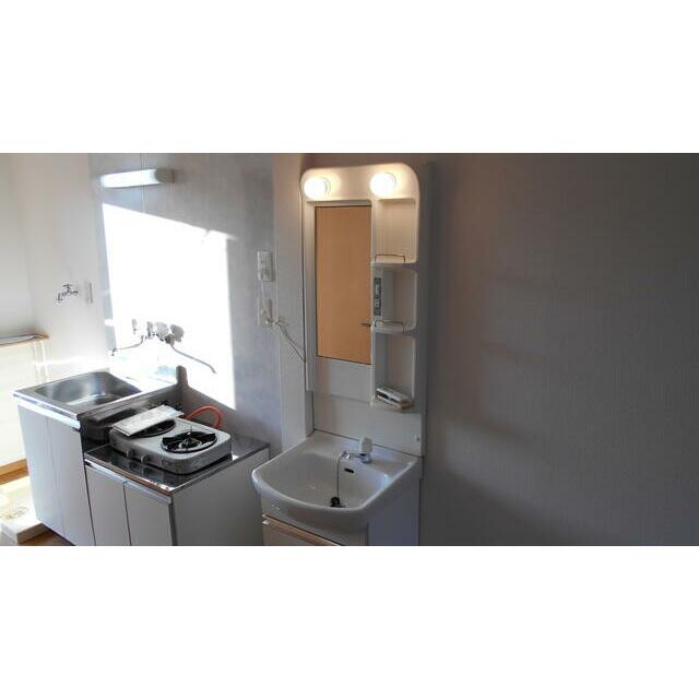 ＬＩＶＥ　ＣＯＵＲＴ　東海大学前 その他3