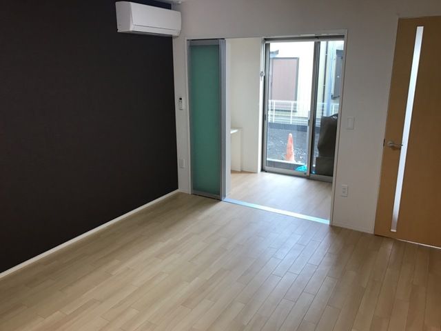 オリーブヴィラ湘南 リビング