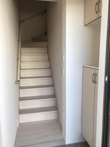 ナチュラルファースト 玄関