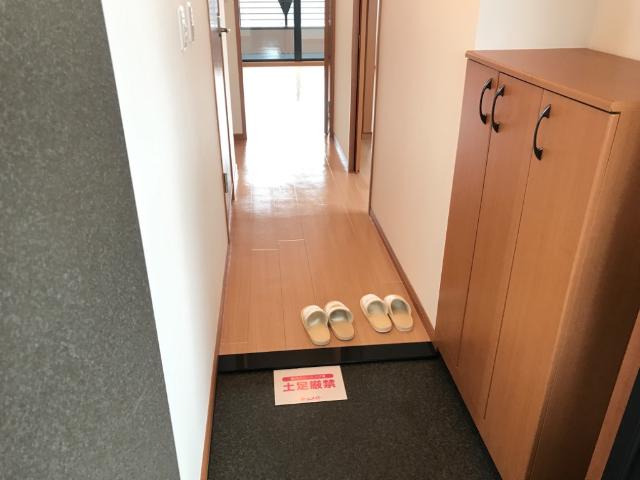 Ｊ．Ｓガーデン 玄関