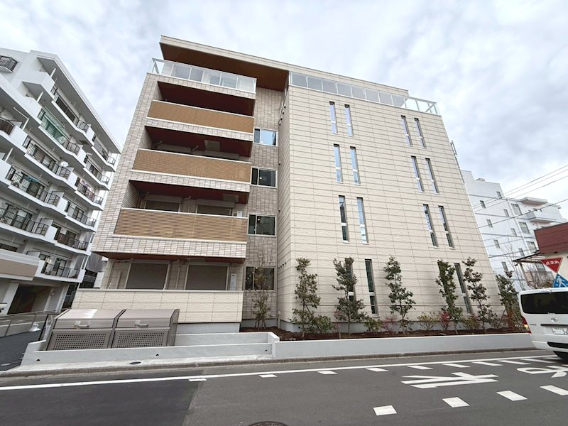 ＬＡＰＩＮ湘南 103号室 外観