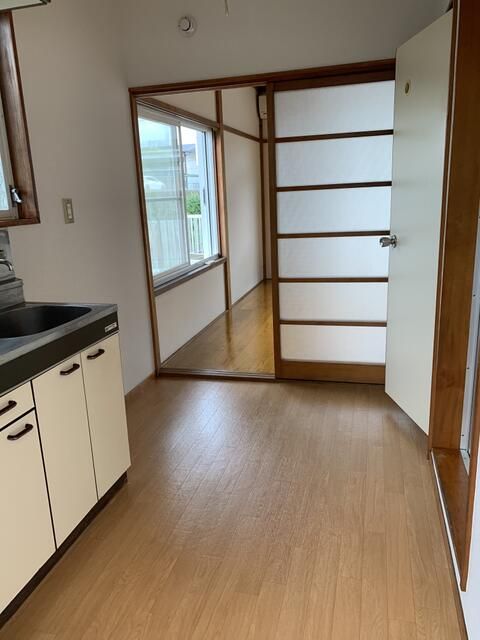 鶴巻エイトハイム ベッドルーム