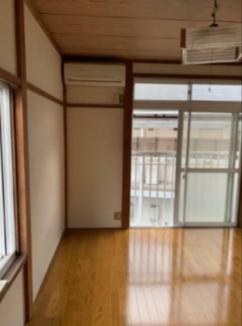 鶴巻エイトハイム リビング