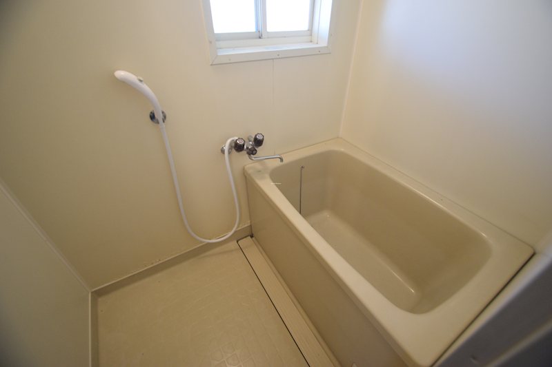 メゾン片山（B棟）202号室 風呂画像