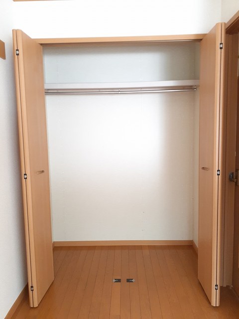 プラム　ブルック その他1