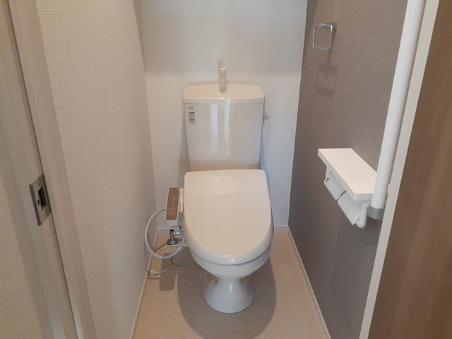 グリシーヌ・イースト その他1