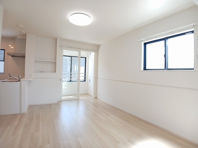 エフノーブル リビング