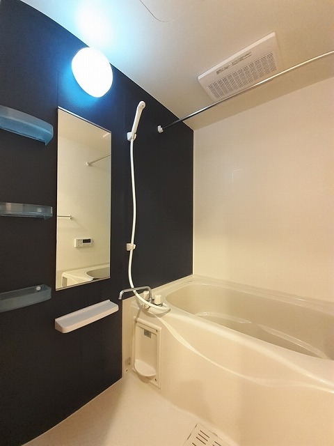 ユングフラウ湘南台 風呂画像