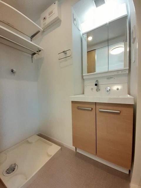 ホワイト　ウェル湘南Ⅱ その他3