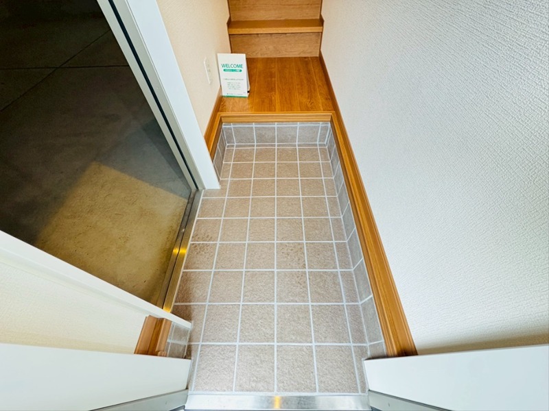 プレミアムガレージハウス秦野中井ＩＣⅡ 玄関