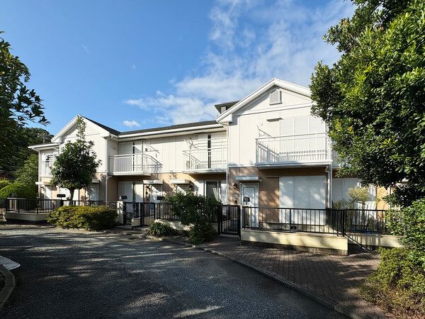 サンベルテ戸塚 B-1号室 外観