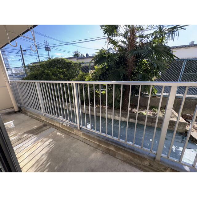 ビューハイツ台の山 ベランダ