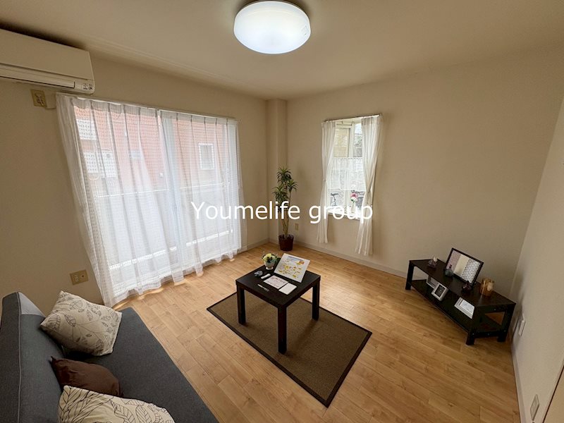 メゾン・アベイユⅢ リビング