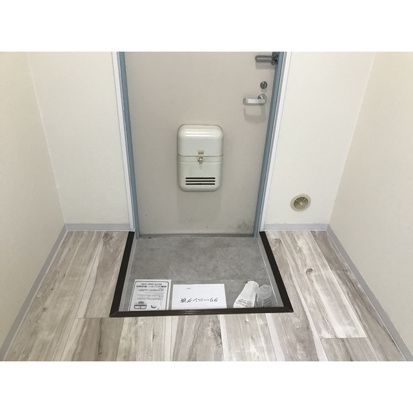 DMニューライフ湘南 玄関